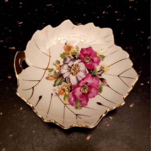 Nasco Del Coronado Leaf Shape Trinket Dish Flowers Gold Trim Handle Vintage - Picture 2 of 7